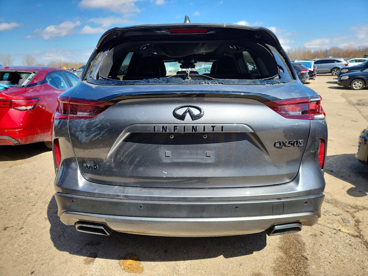 INFINITI Qx Sport