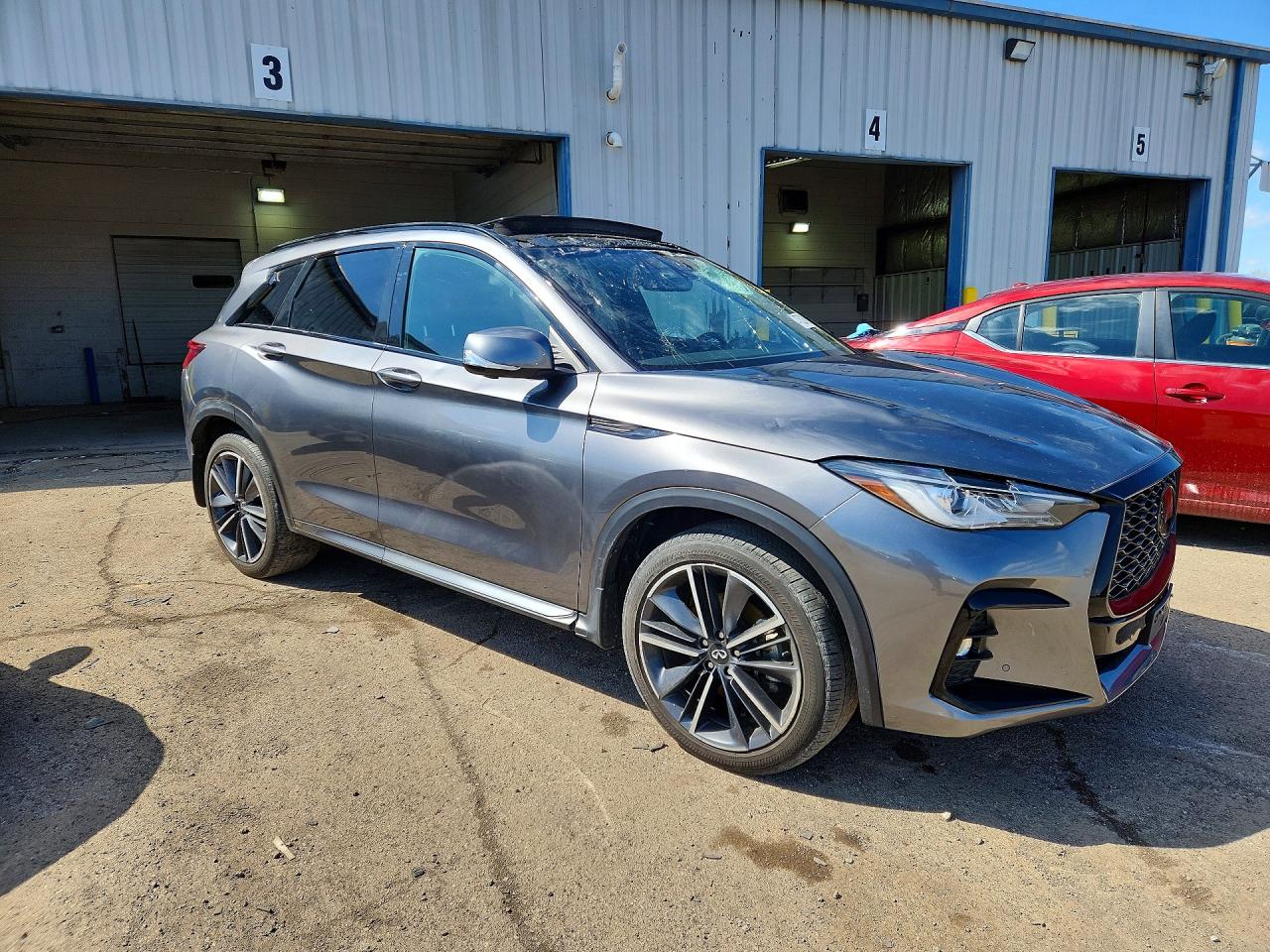 INFINITI Qx Sport