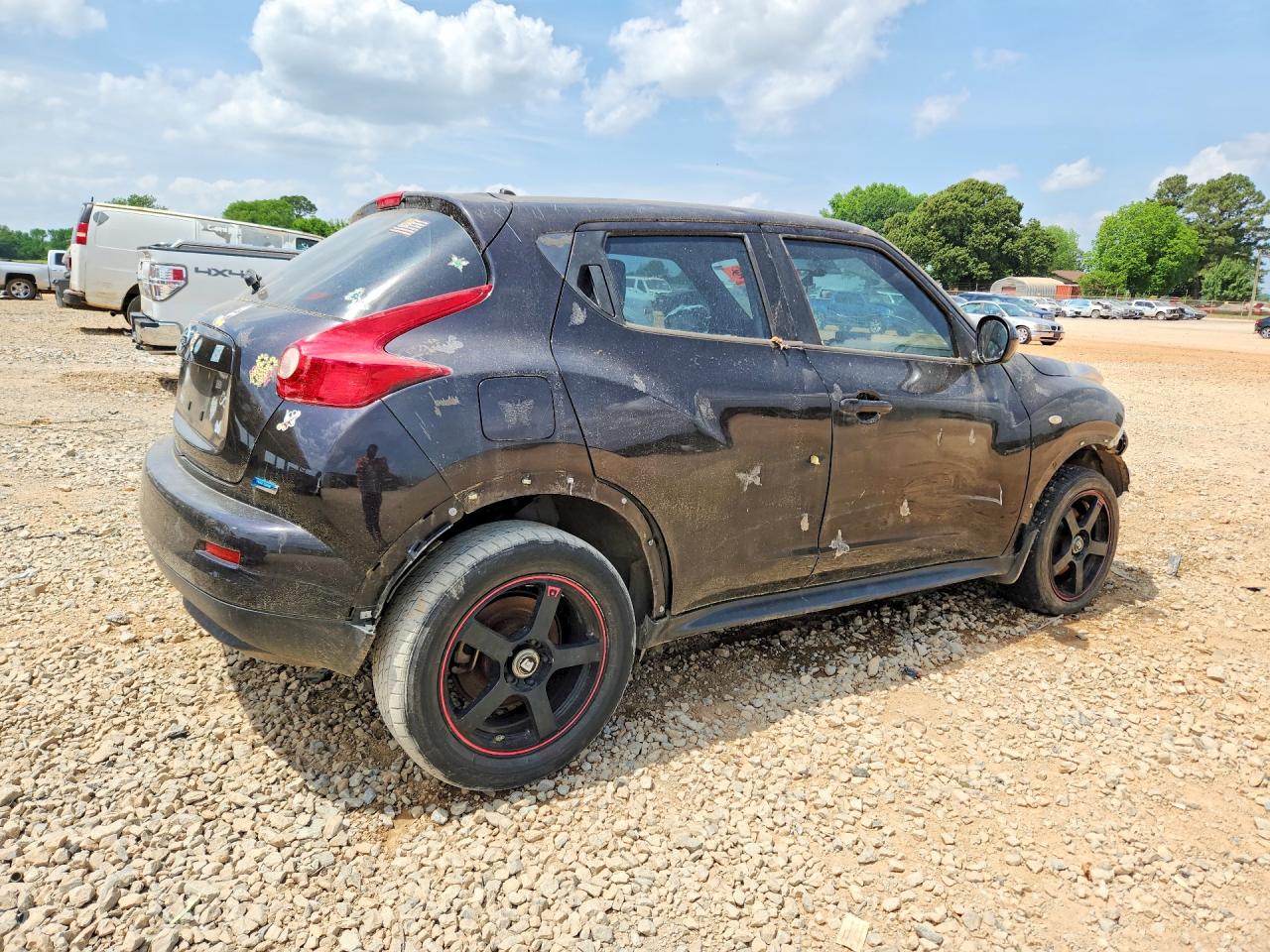 Nissan JUKE S