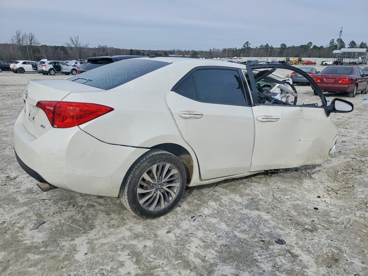 Toyota Corolla L