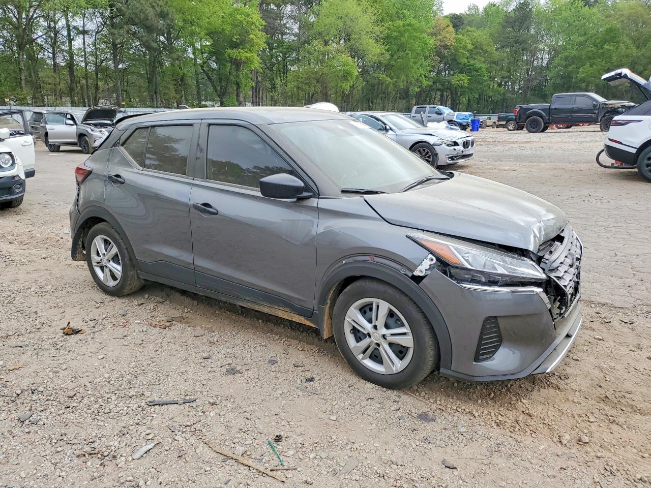 Nissan Kicks Play S