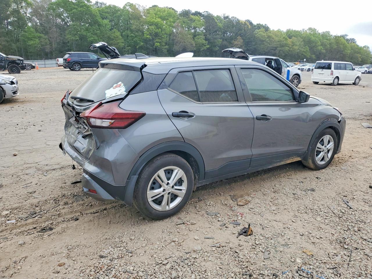 Nissan Kicks Play S