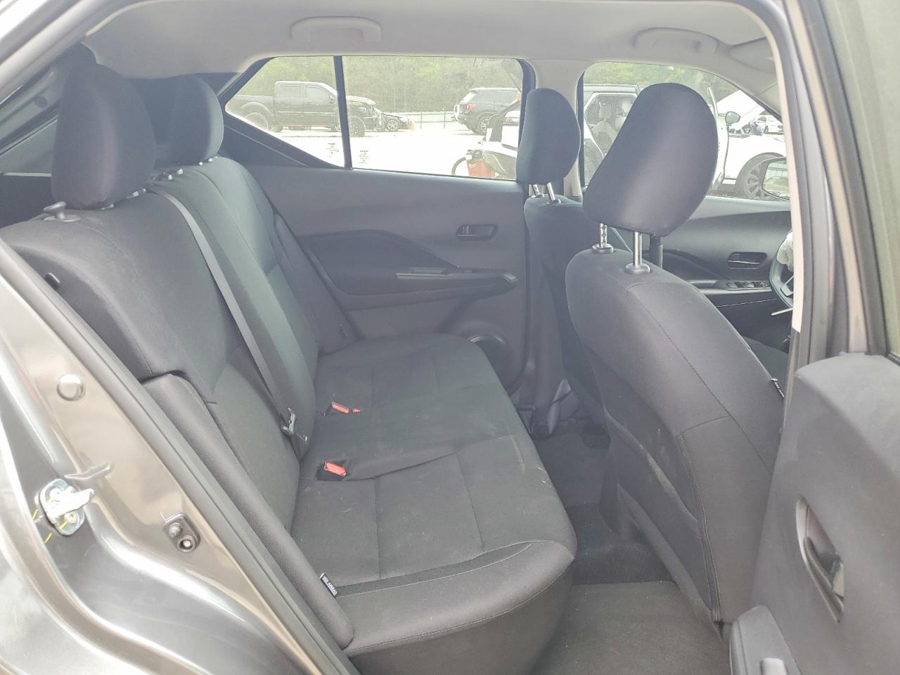 Nissan Kicks Play S