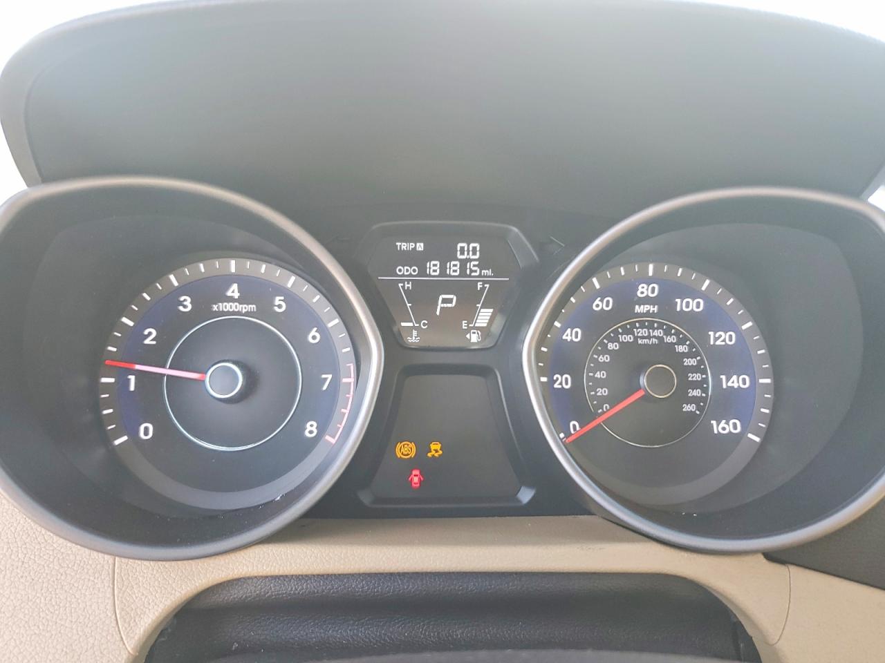 Hyundai ELANTRA Gls