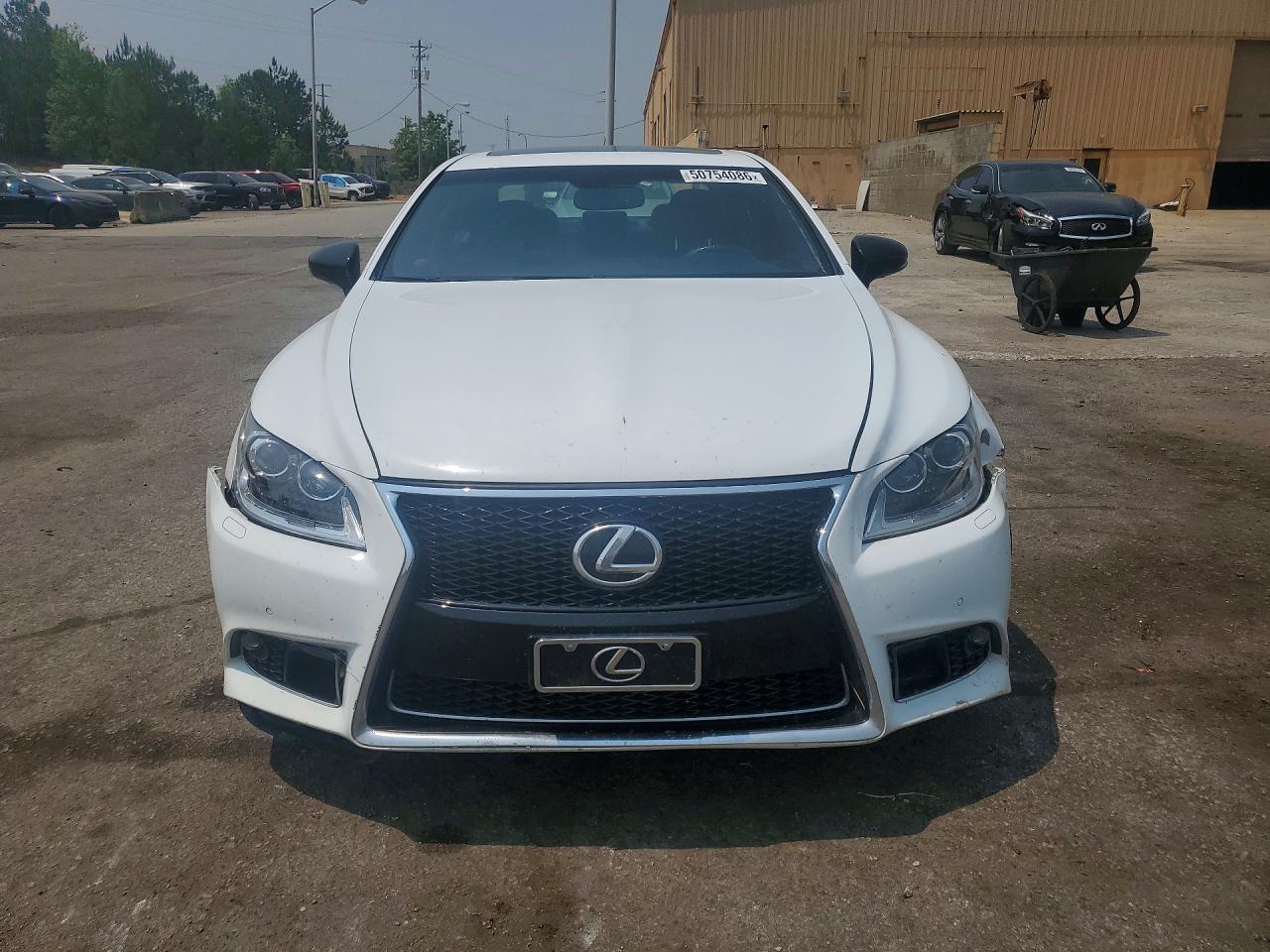 Lexus LS 460