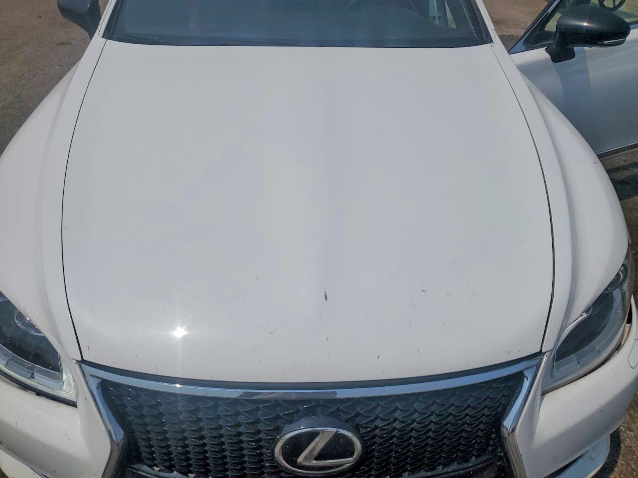 Lexus LS 460