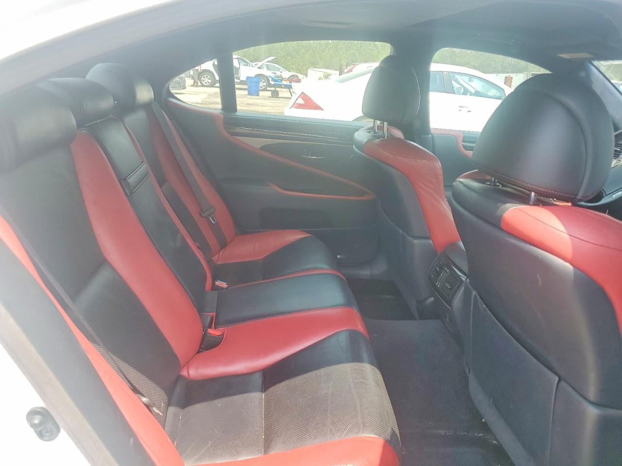 Lexus LS 460