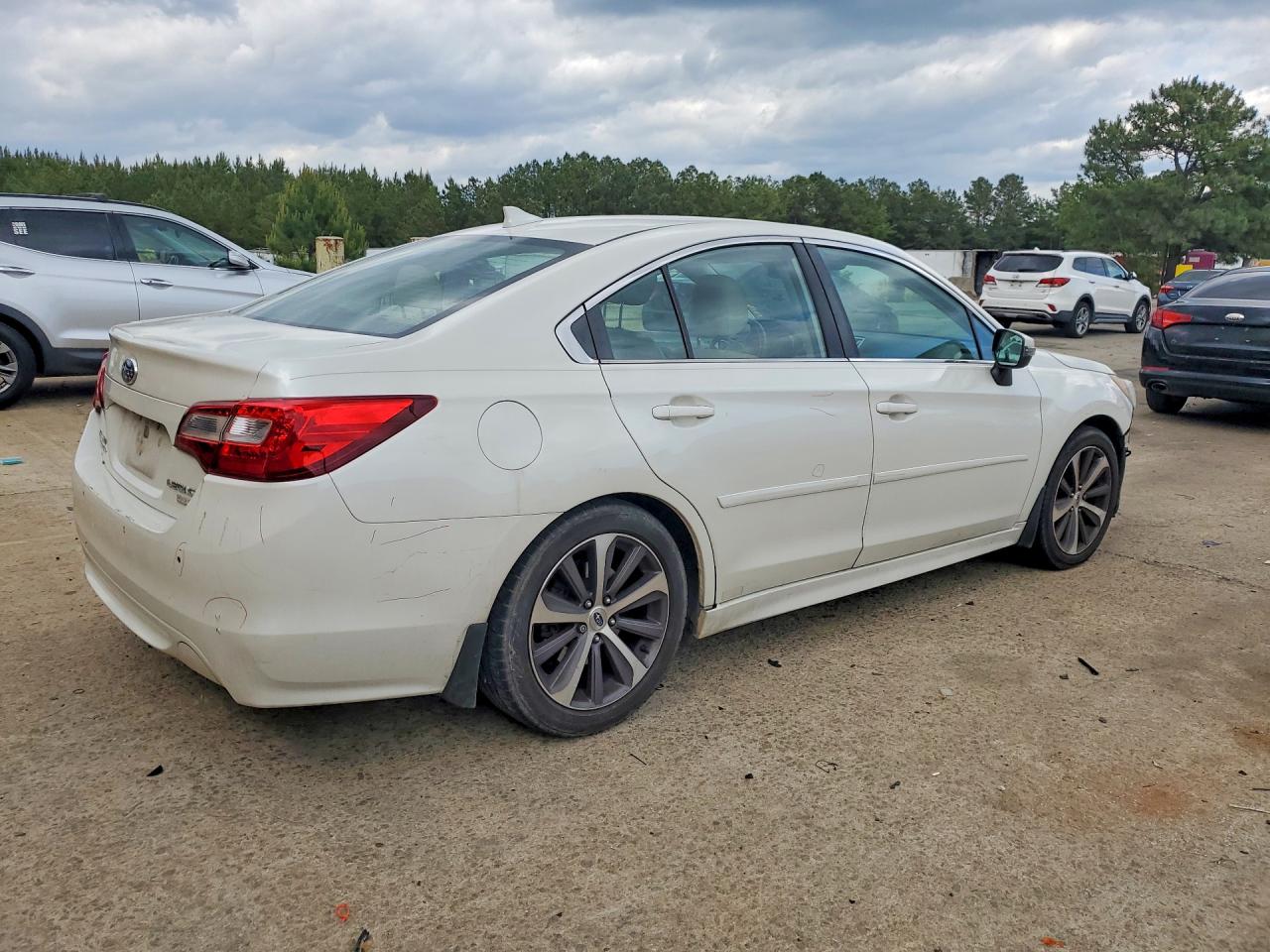 Subaru Legacy 2.5i Limited