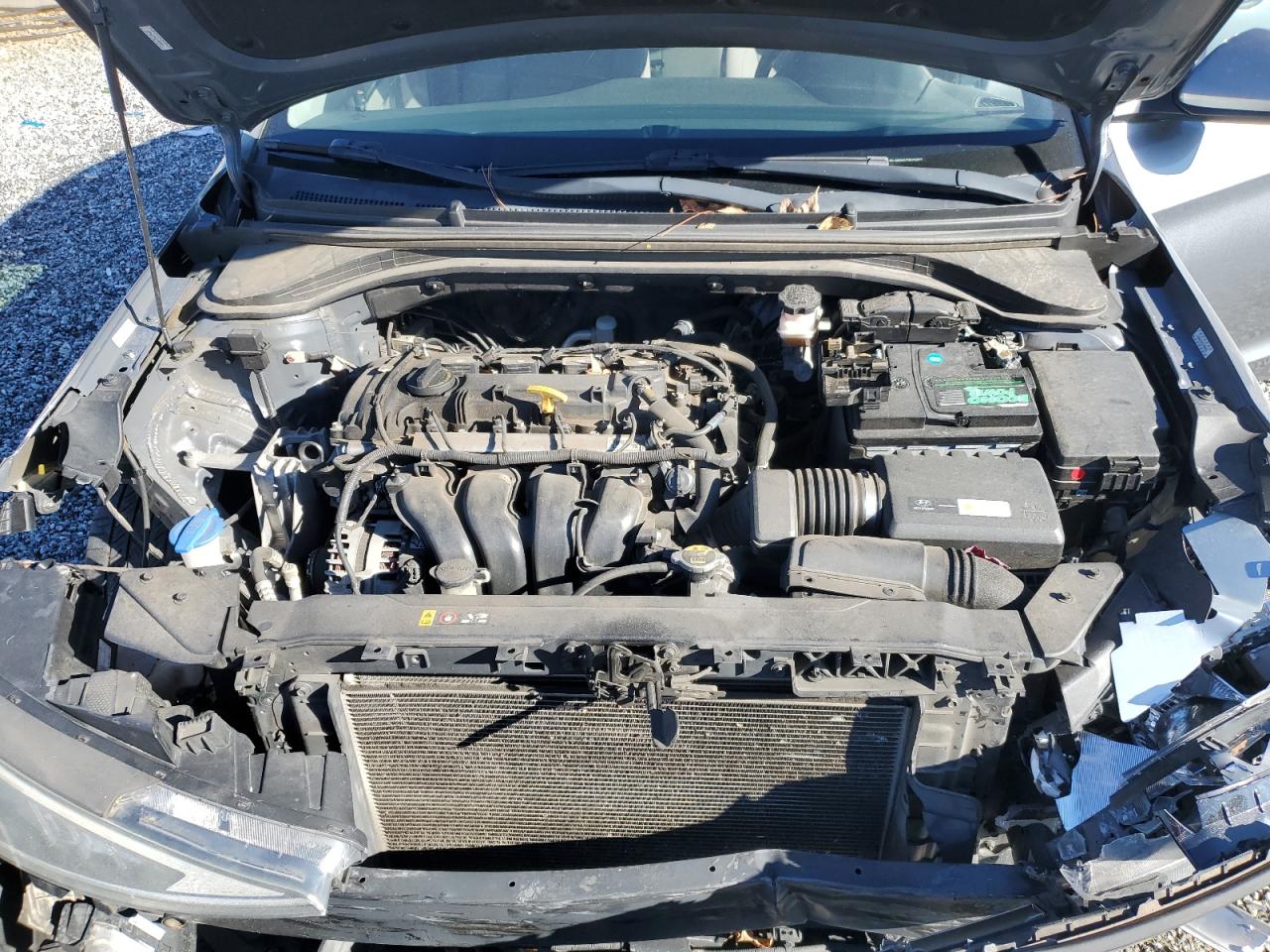 Hyundai ELANTRA Sel