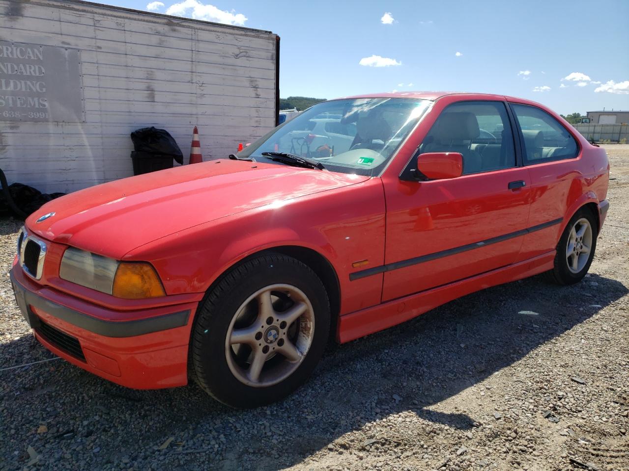 Salvage BMW 3 Series Image