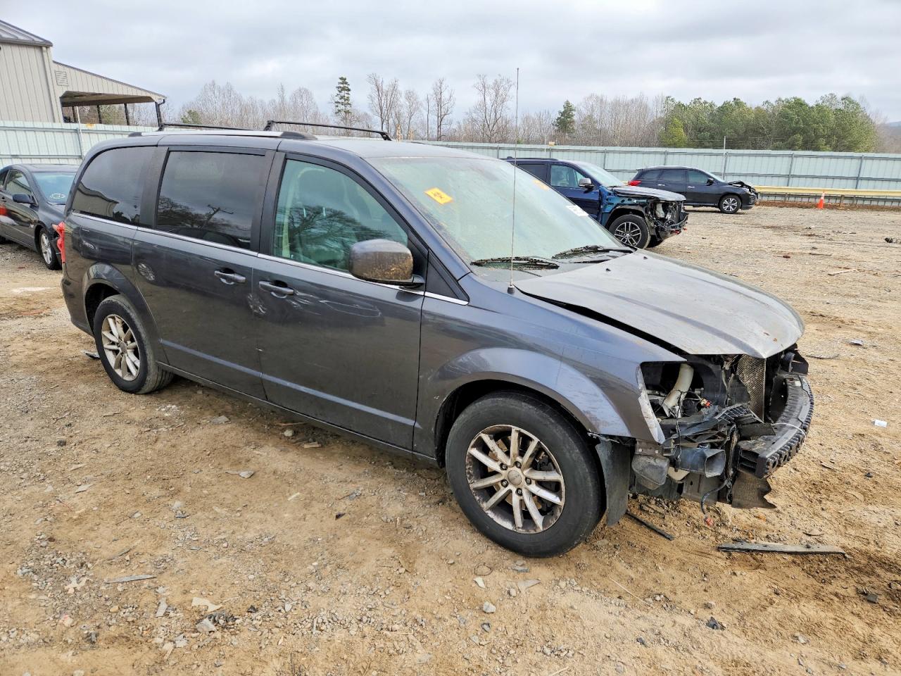 Dodge Caravan Sxt