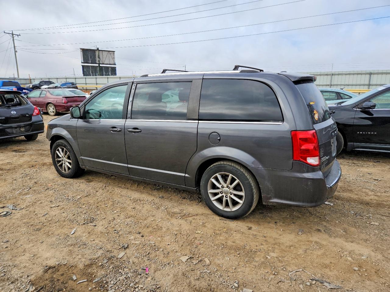 Dodge Caravan Sxt