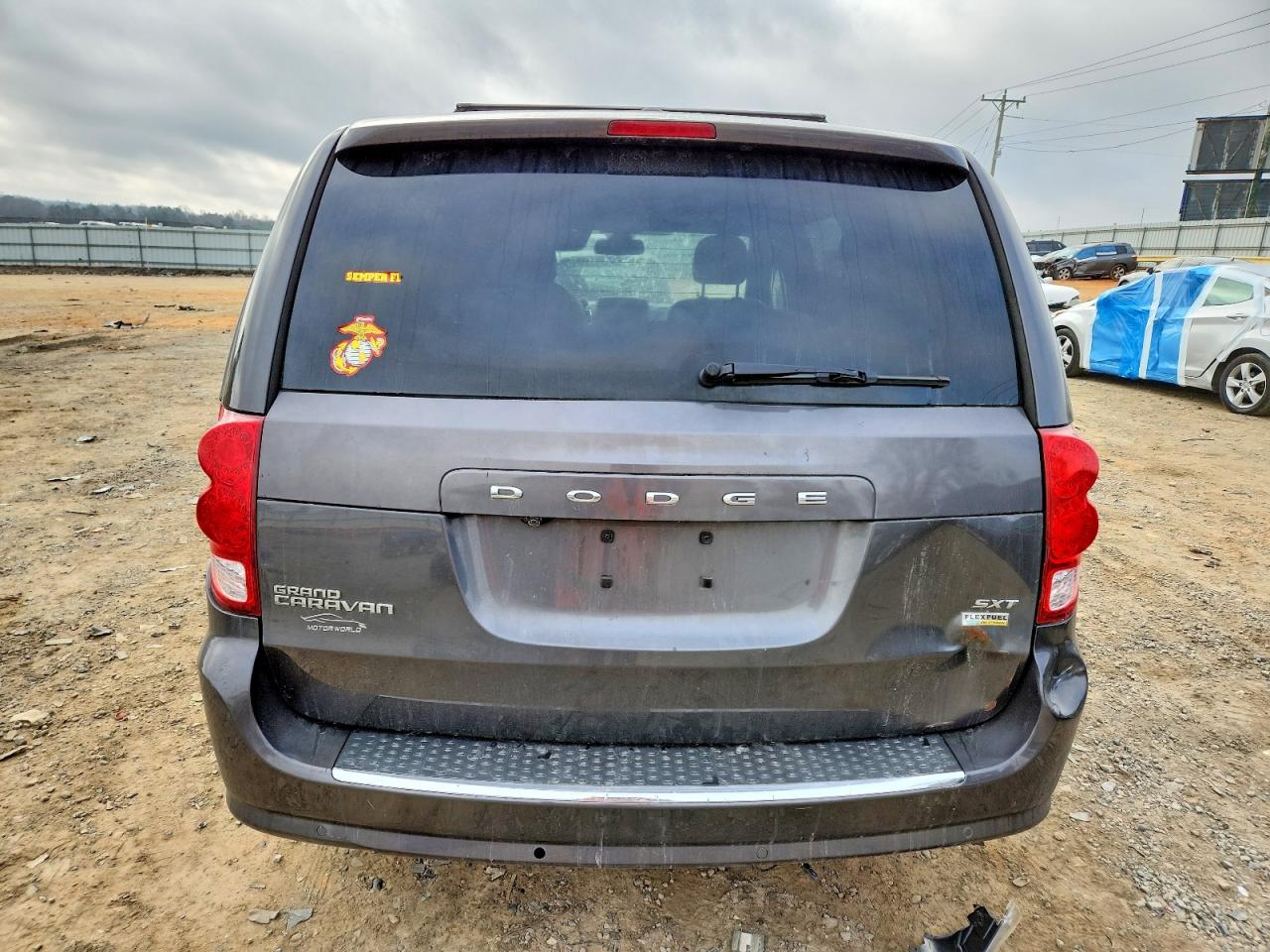 Dodge Caravan Sxt