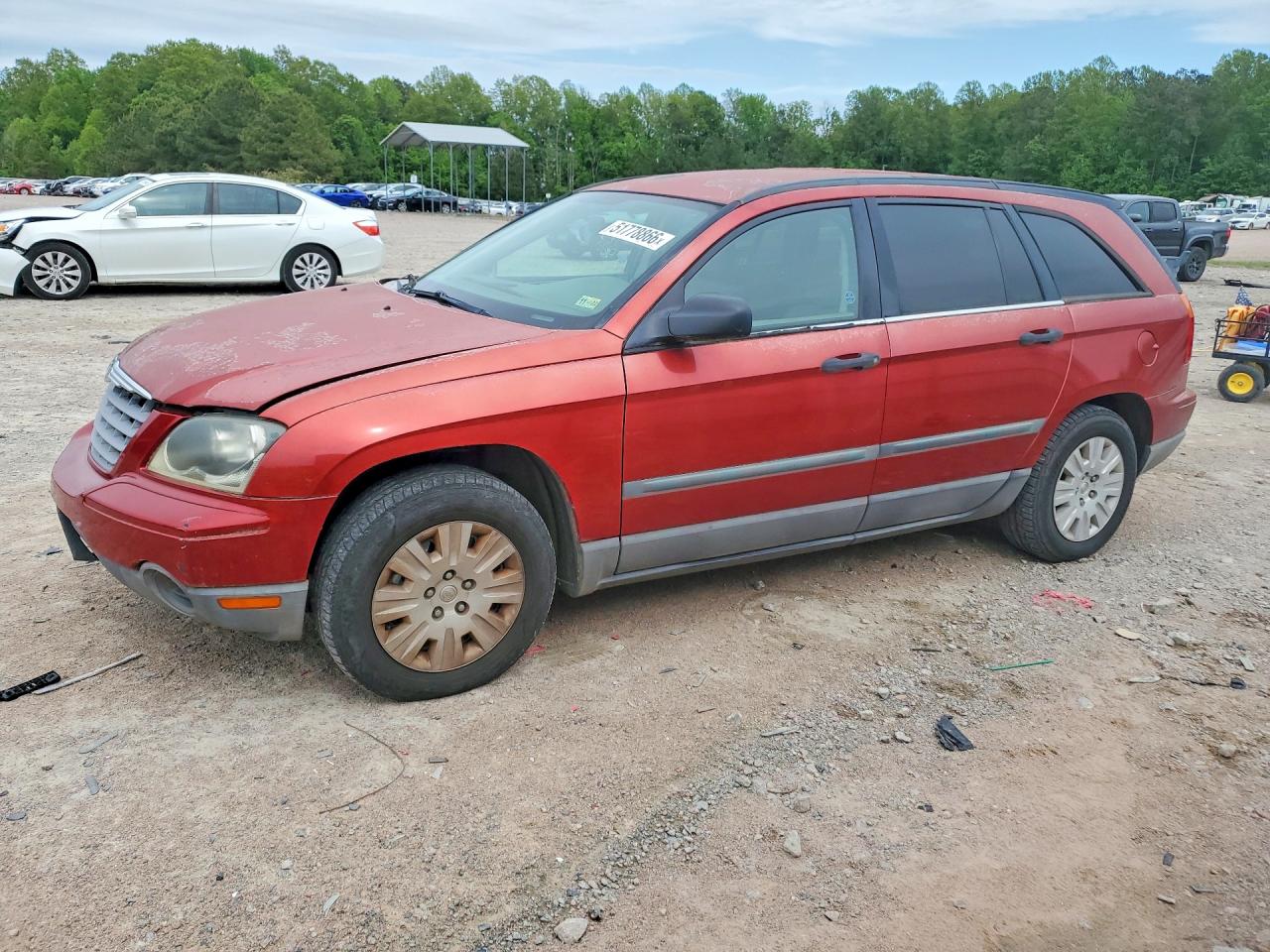 Salvage Chrysler Pacifica Image