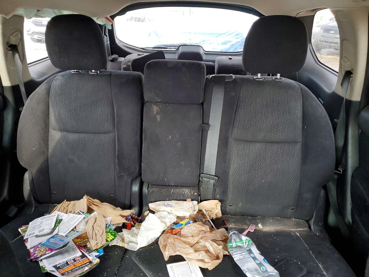 Nissan Pathfinder S
