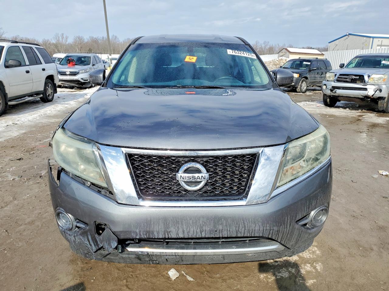 Nissan Pathfinder S