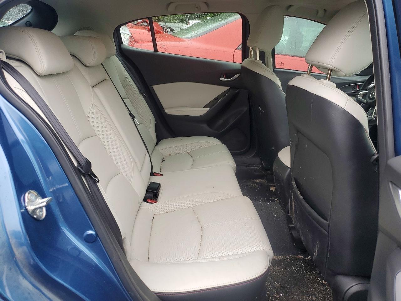 Mazda 3 Grand Touring