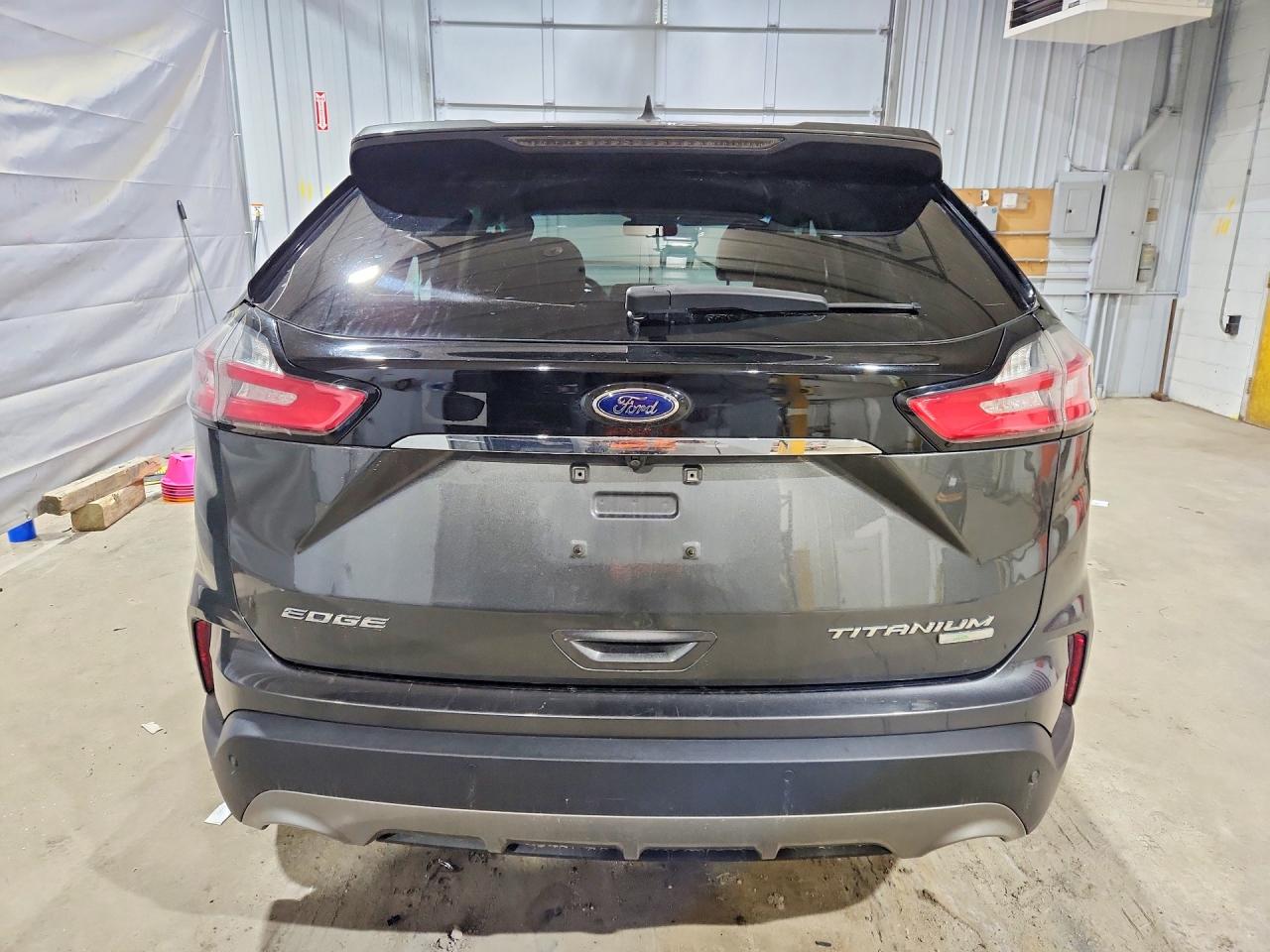 Ford Edge Titanium