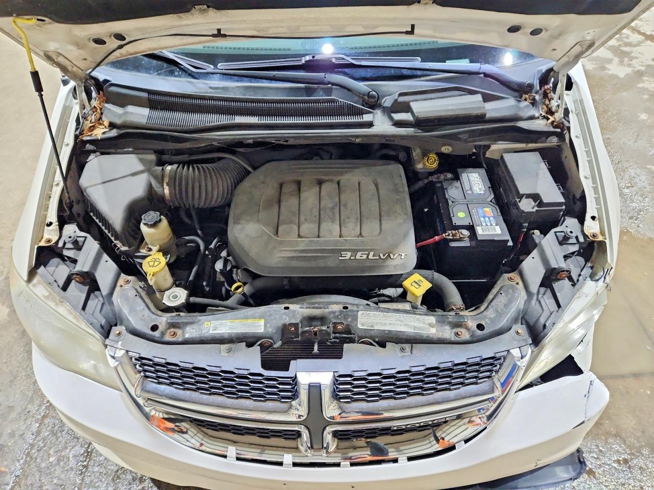 Dodge Caravan Crew