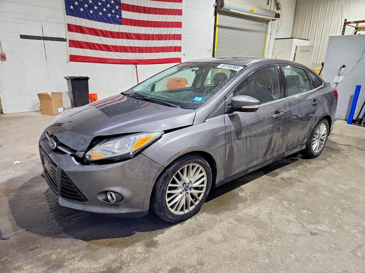 Salvage Ford Focus Image