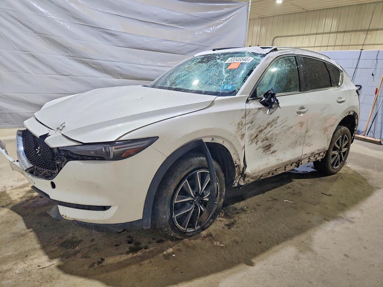 Salvage Mazda Cx Image