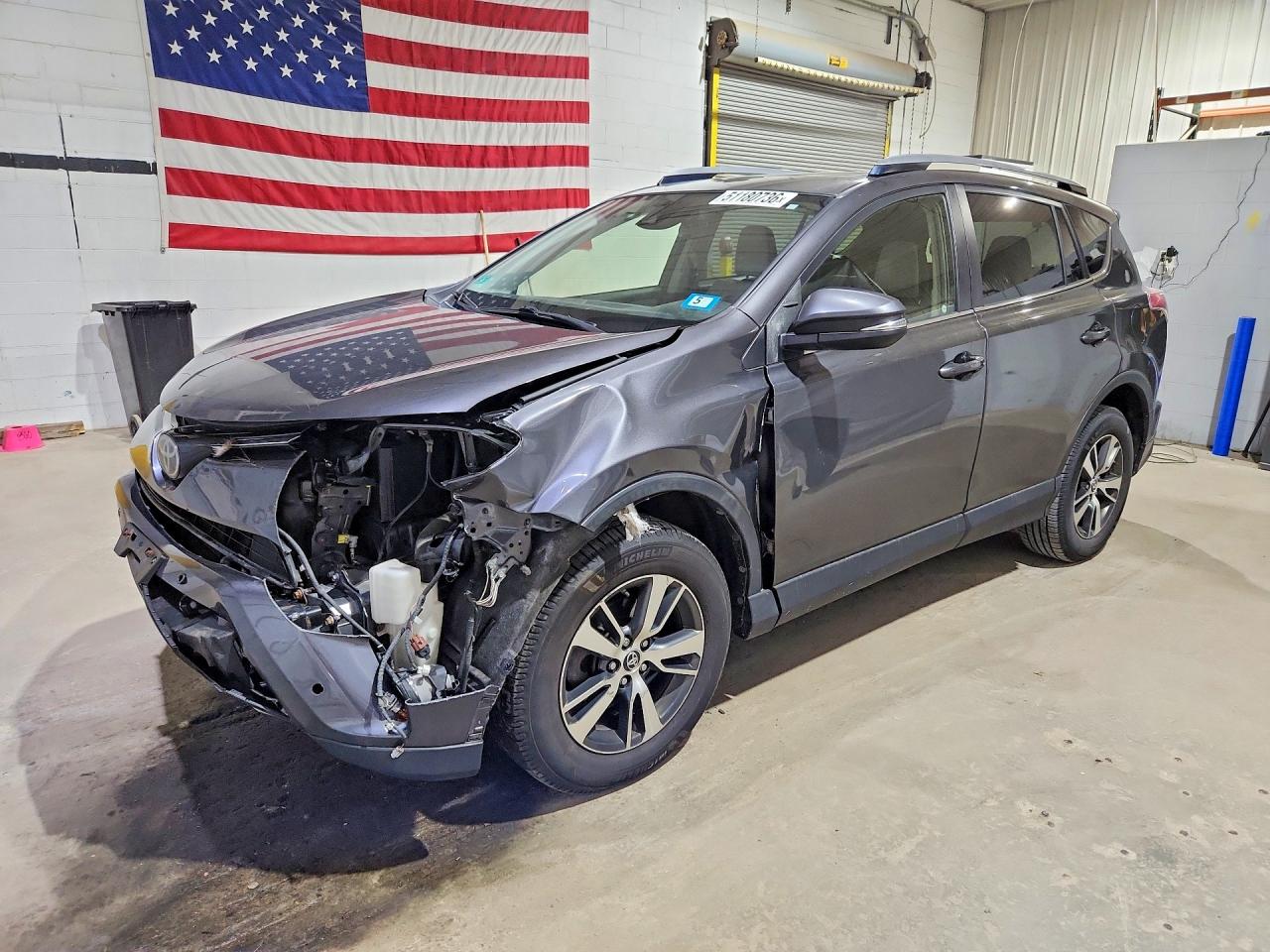 Salvage Toyota RAV4 Image