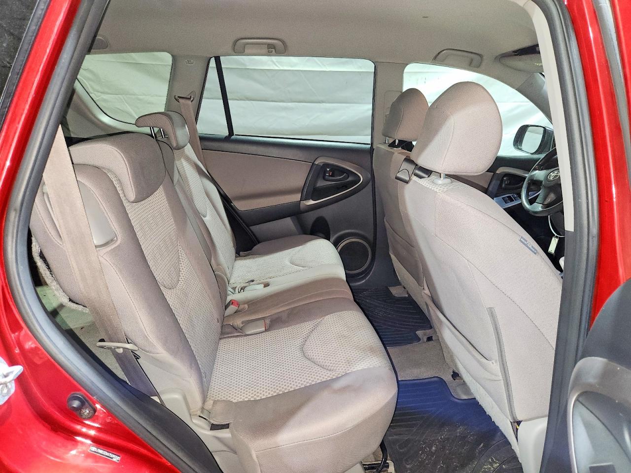 Toyota RAV4 Base
