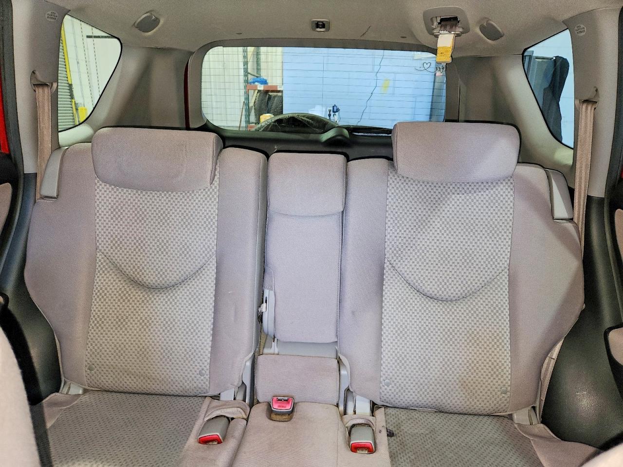 Toyota RAV4 Base