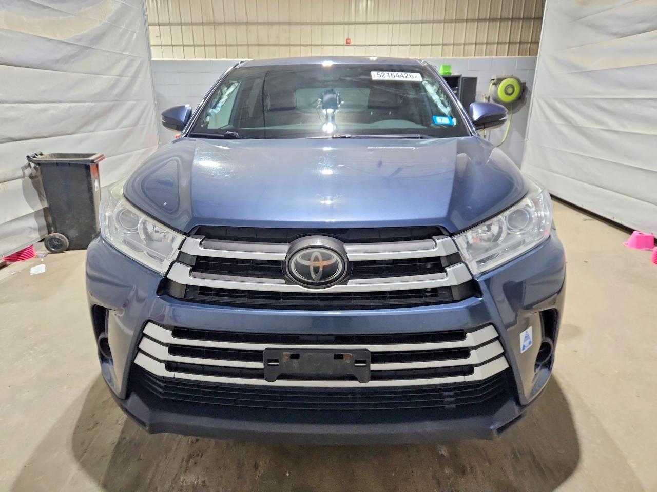 Toyota Highlander Le