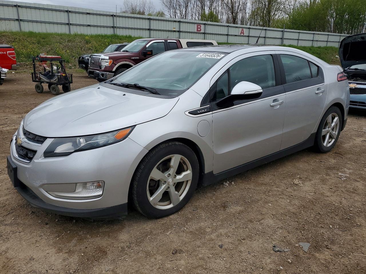 Salvage Chevrolet Volt Image