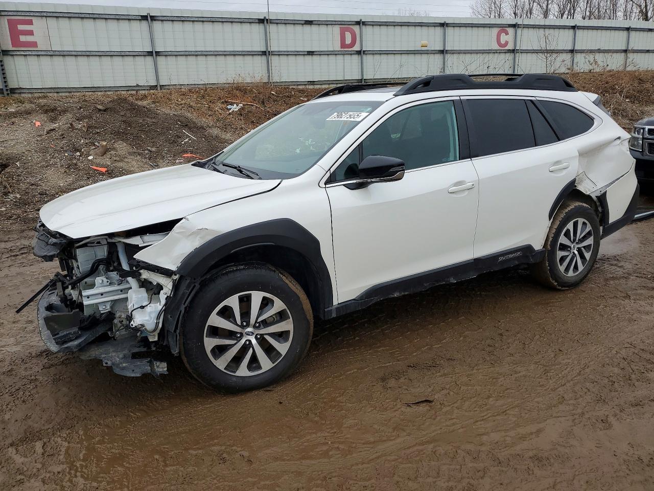 Salvage Subaru Outback Image