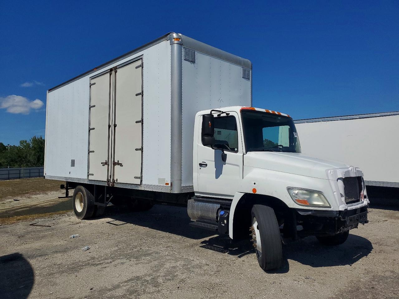 Salvage Hino 258 268 Image