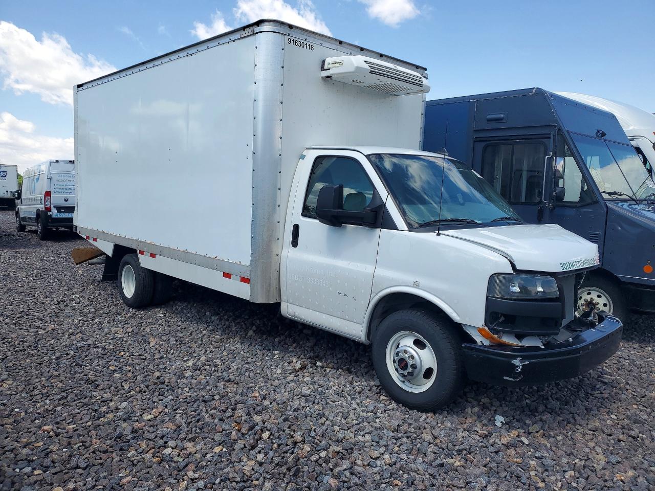 GMC Savana Cutaway G3500