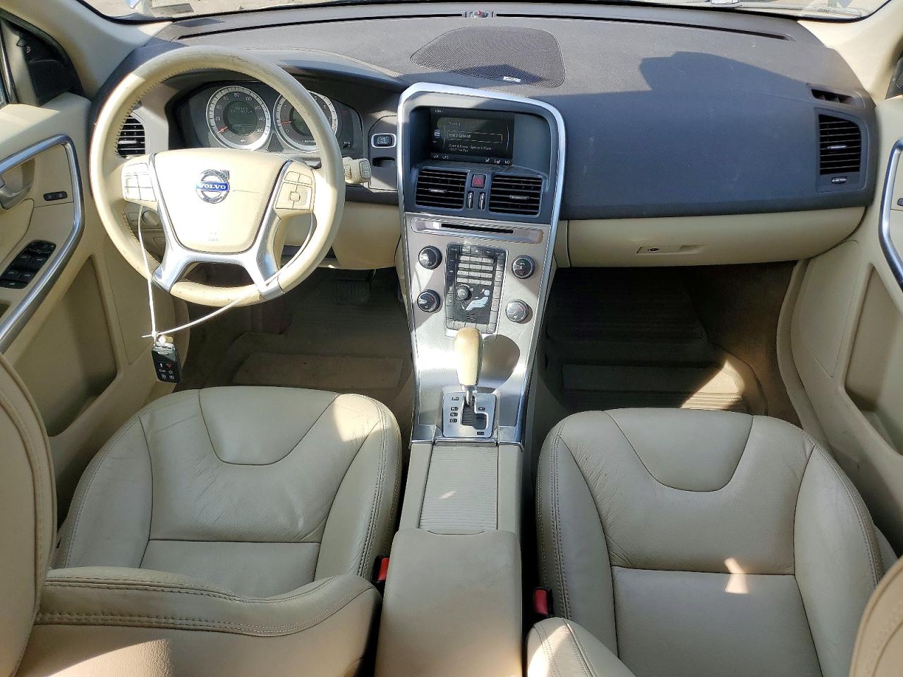 Volvo XC60 T6