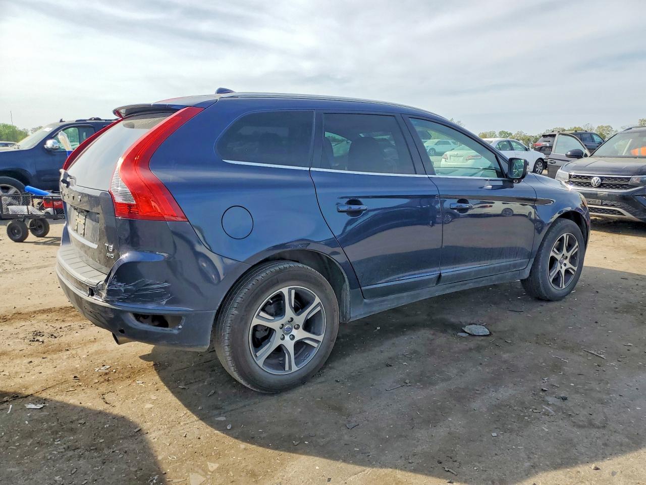 Volvo XC60 T6