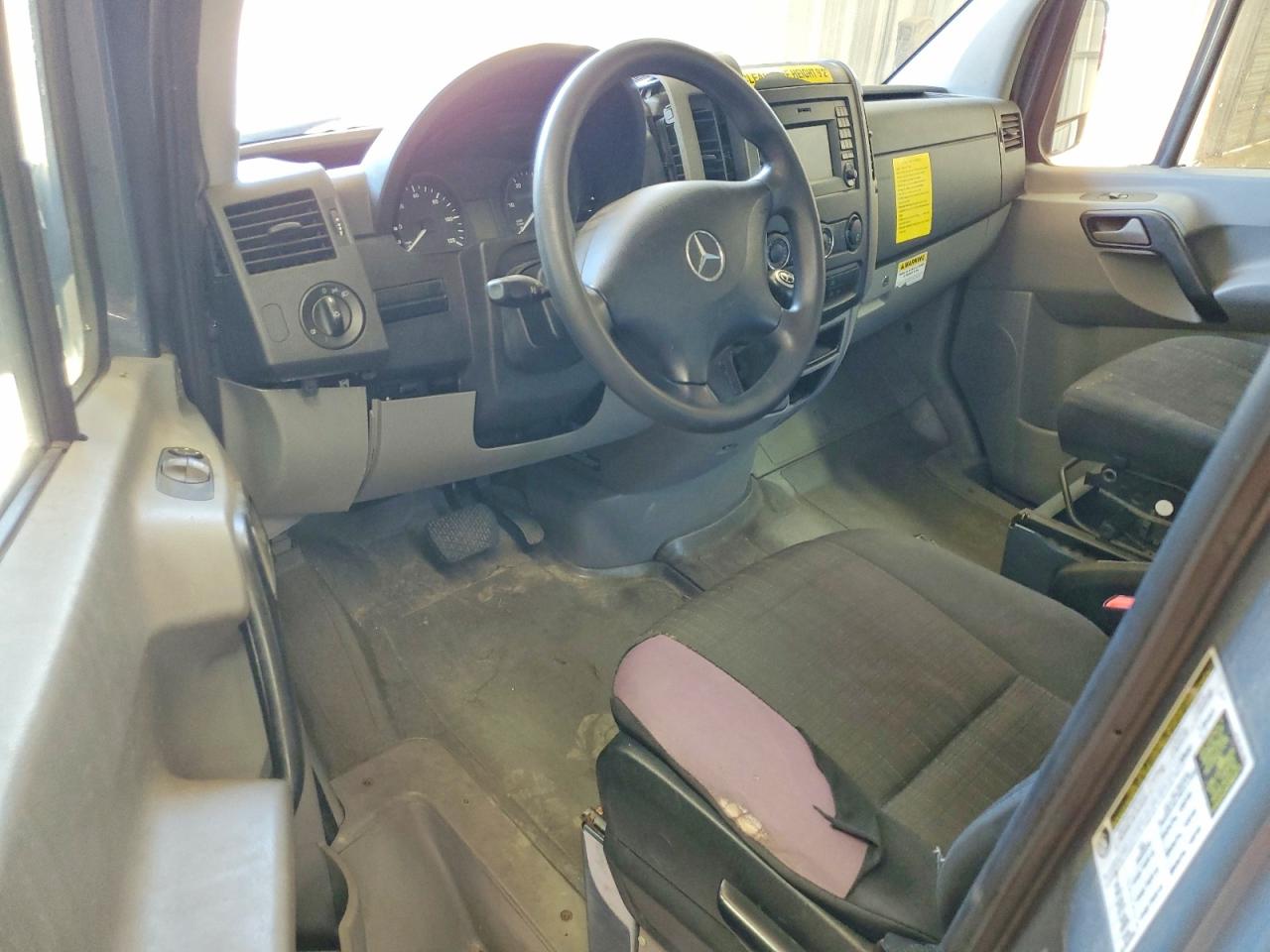 Mercedes-Benz Sprinter 2500