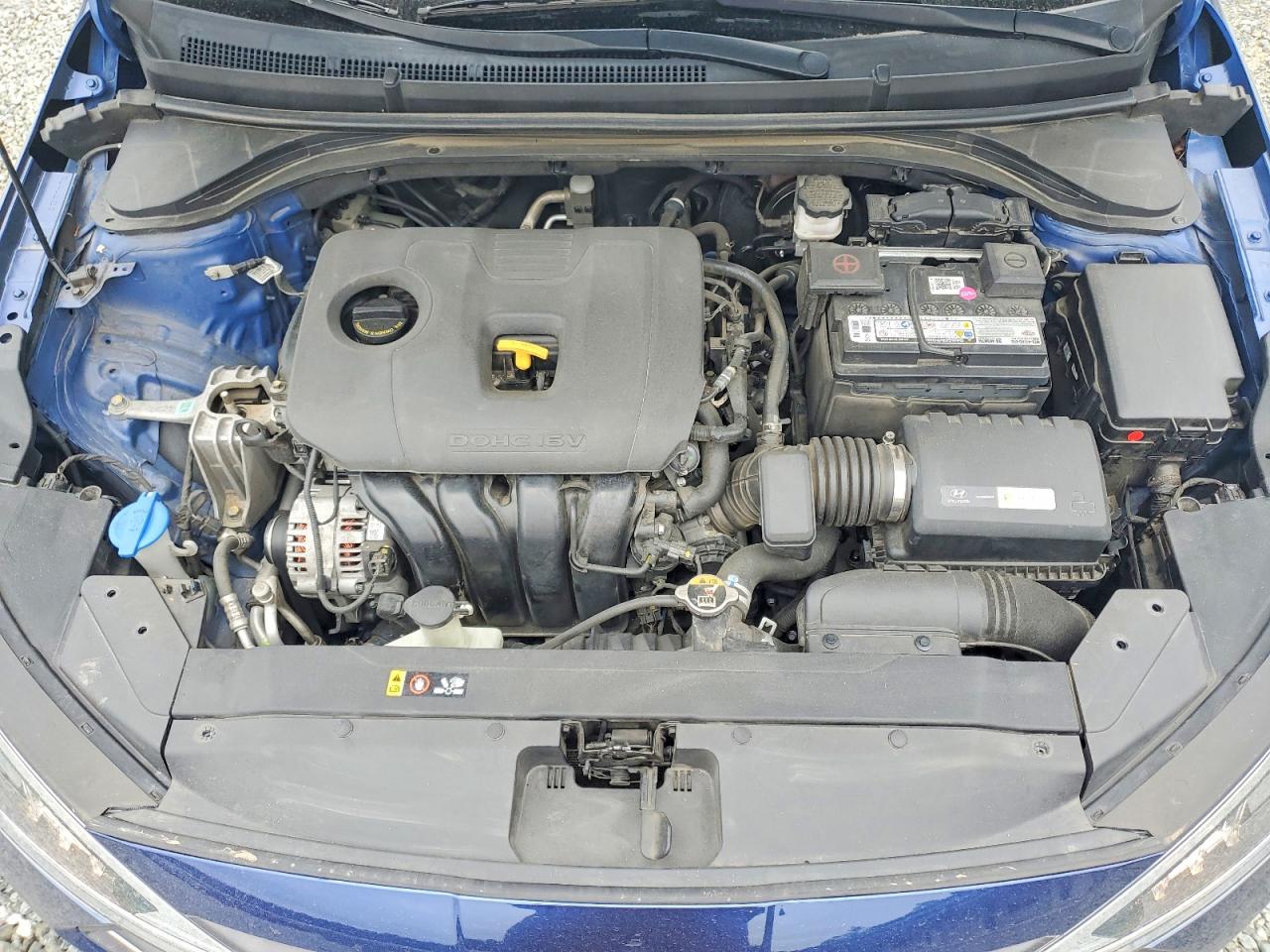 Hyundai ELANTRA Sel