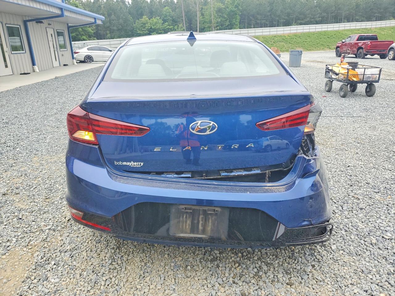 Hyundai ELANTRA Sel