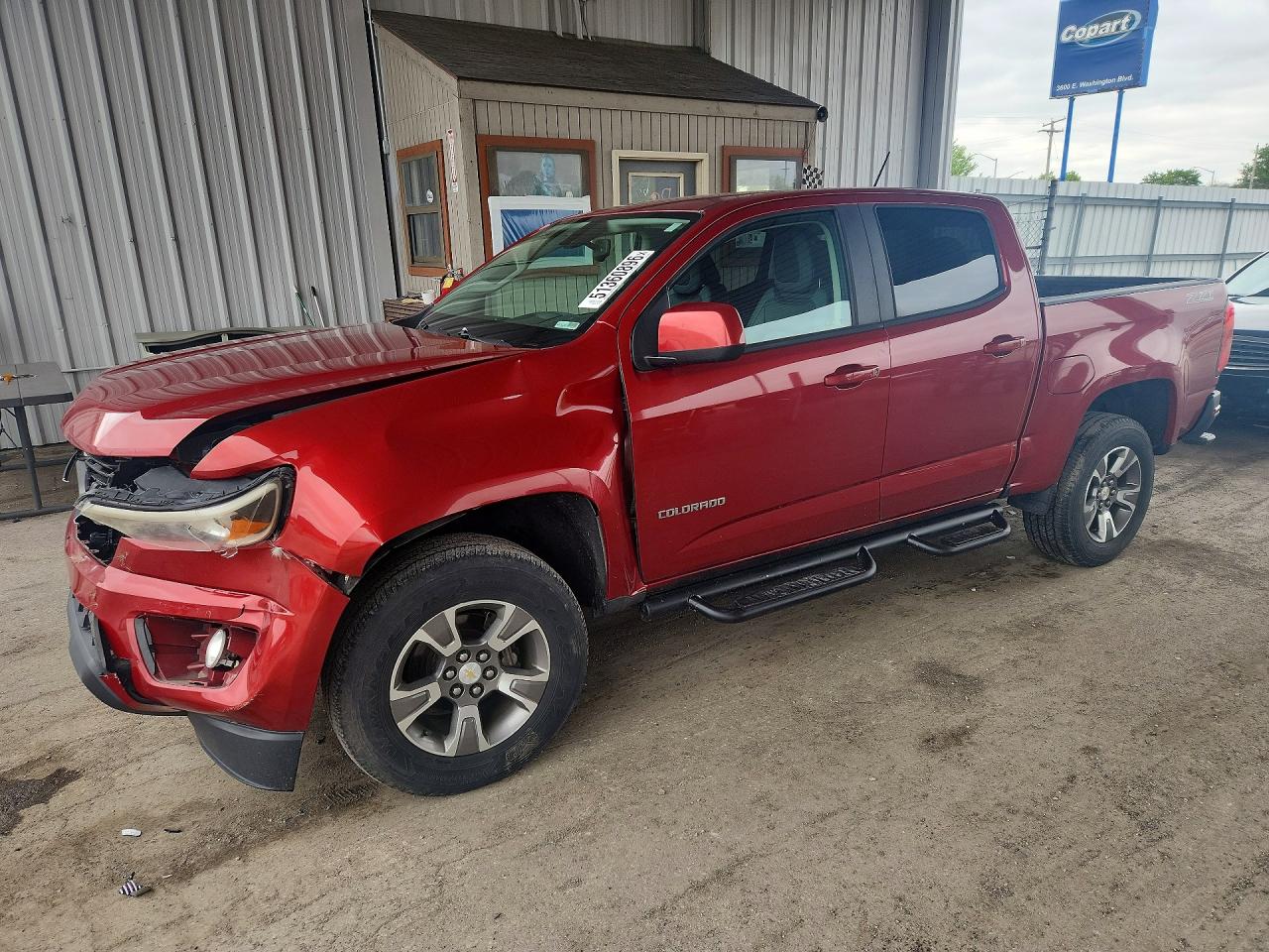 Salvage Chevrolet Colorado Image