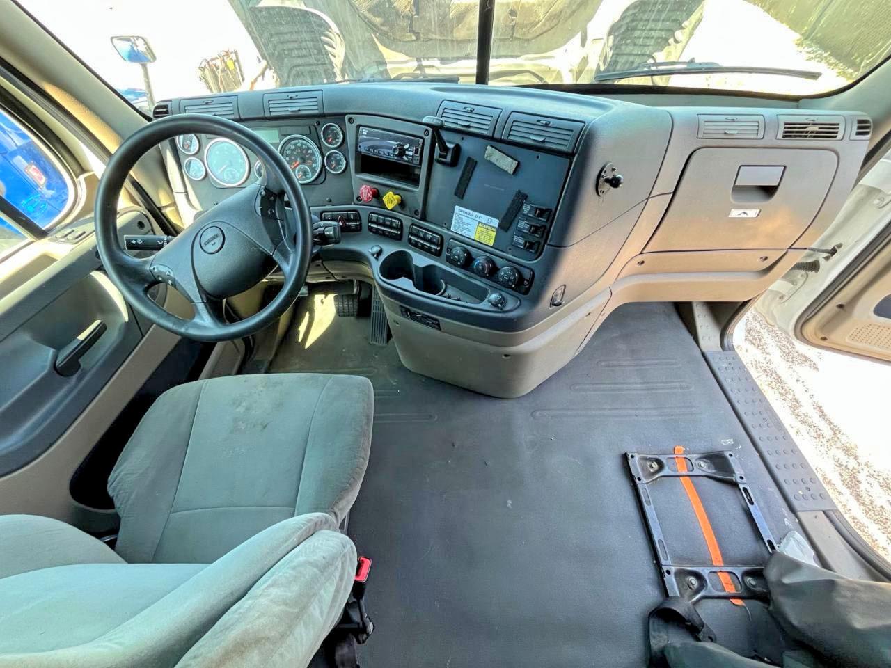 Freightliner Cascadia 125