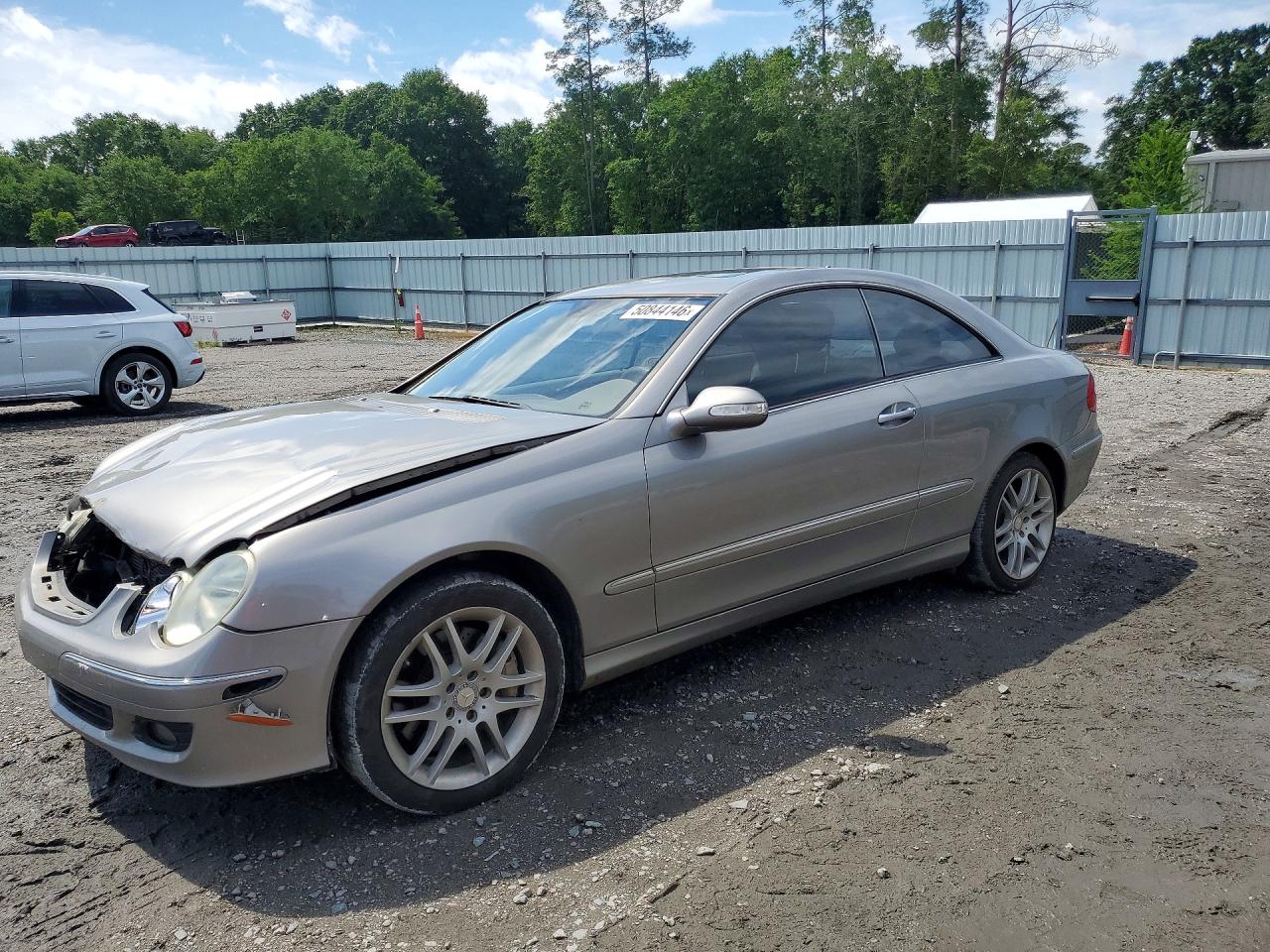 Salvage Mercedes-Benz Clk-class Image