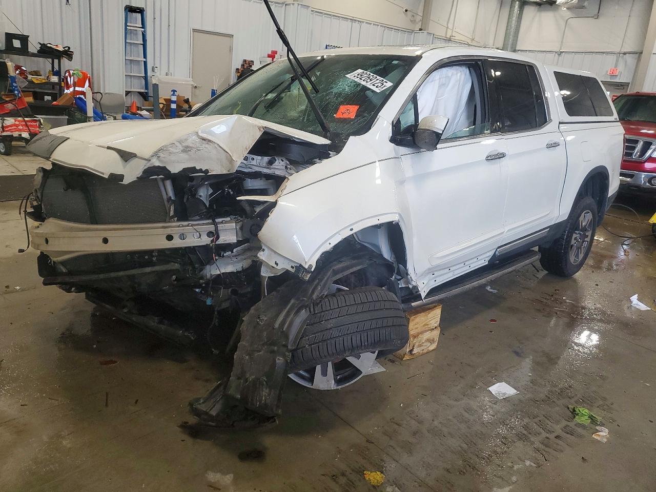 Salvage Honda Ridgeline Image