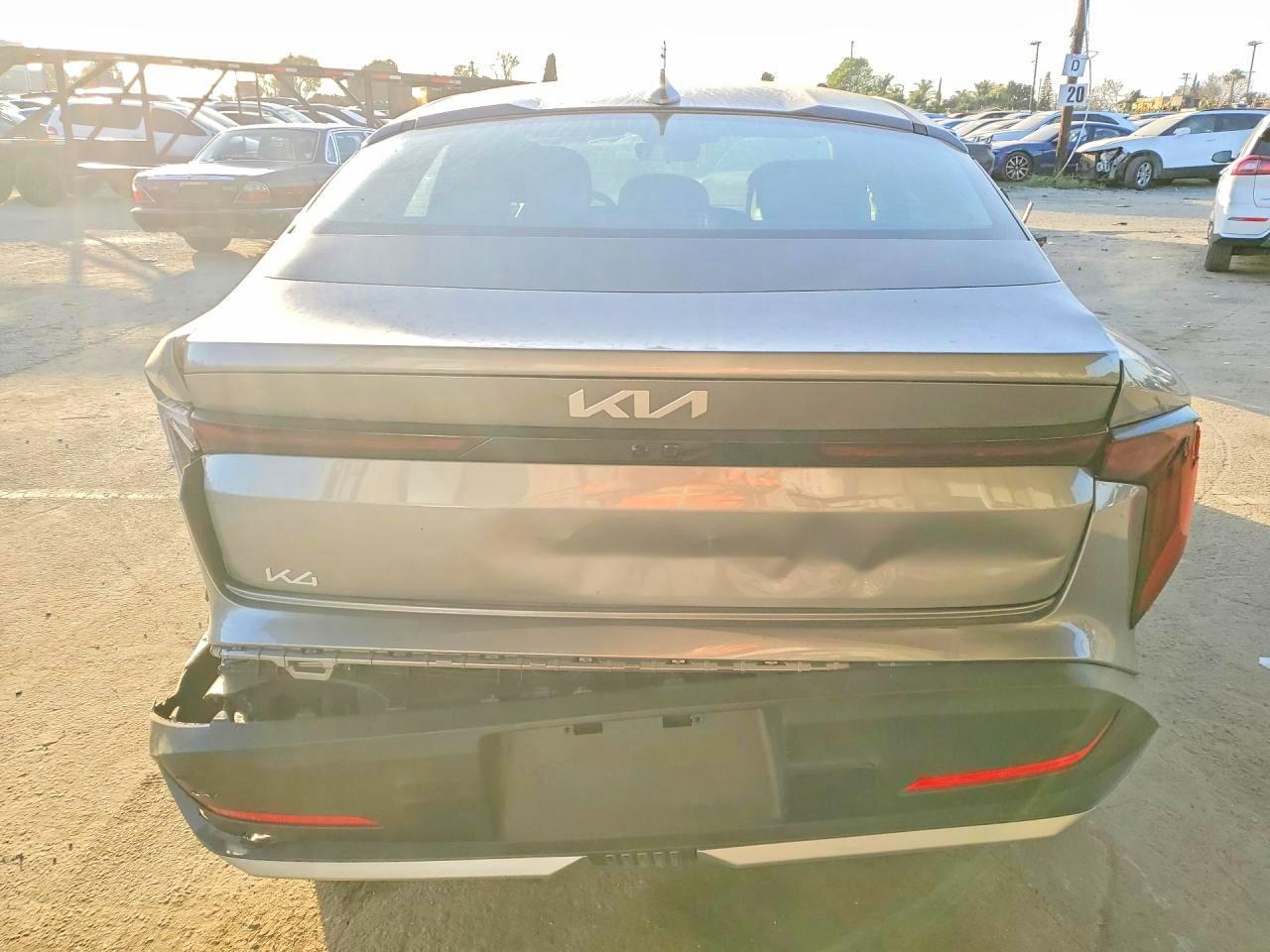 Kia K4 Lx Lx