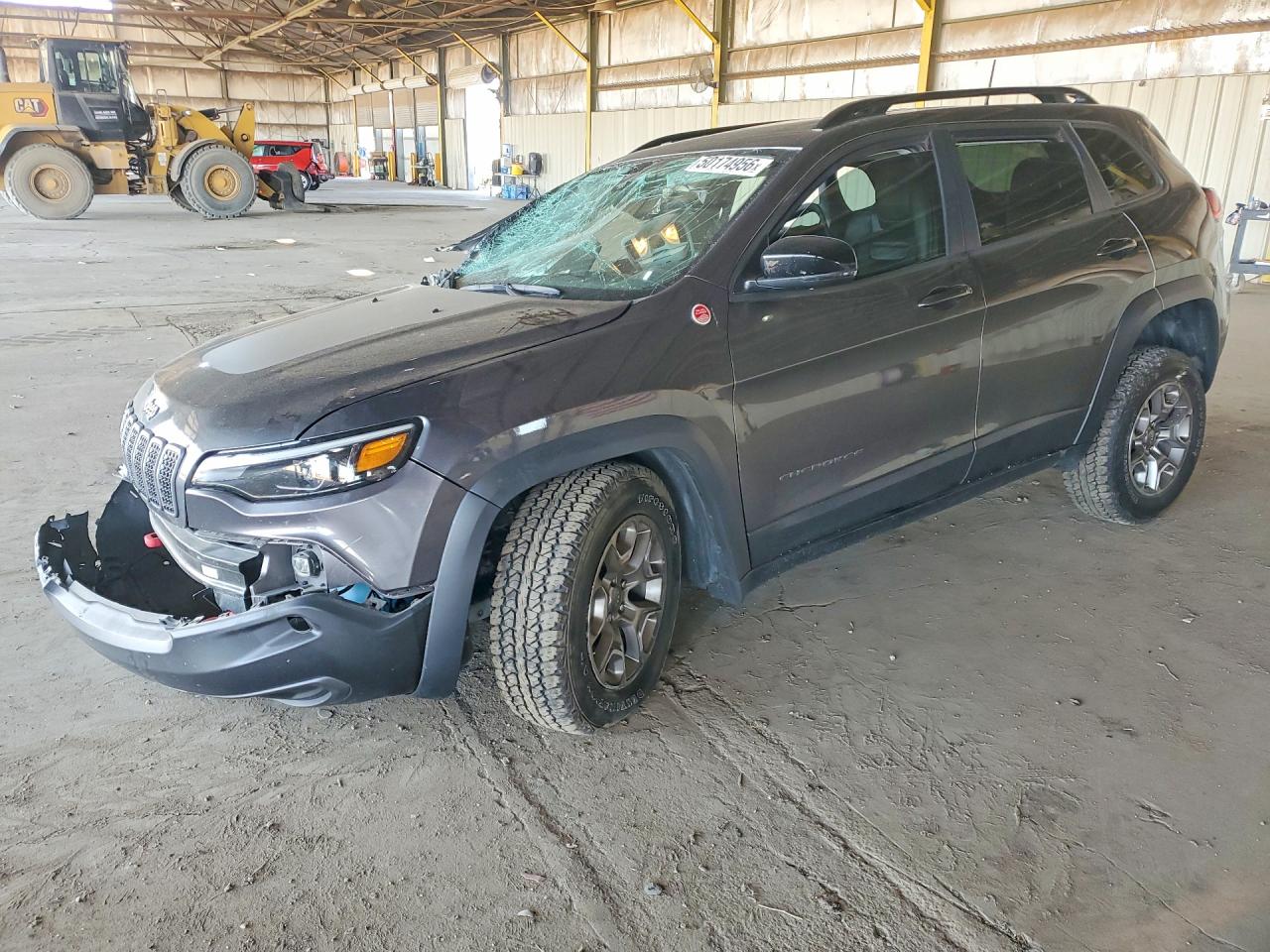 Salvage Jeep Cherokee Image