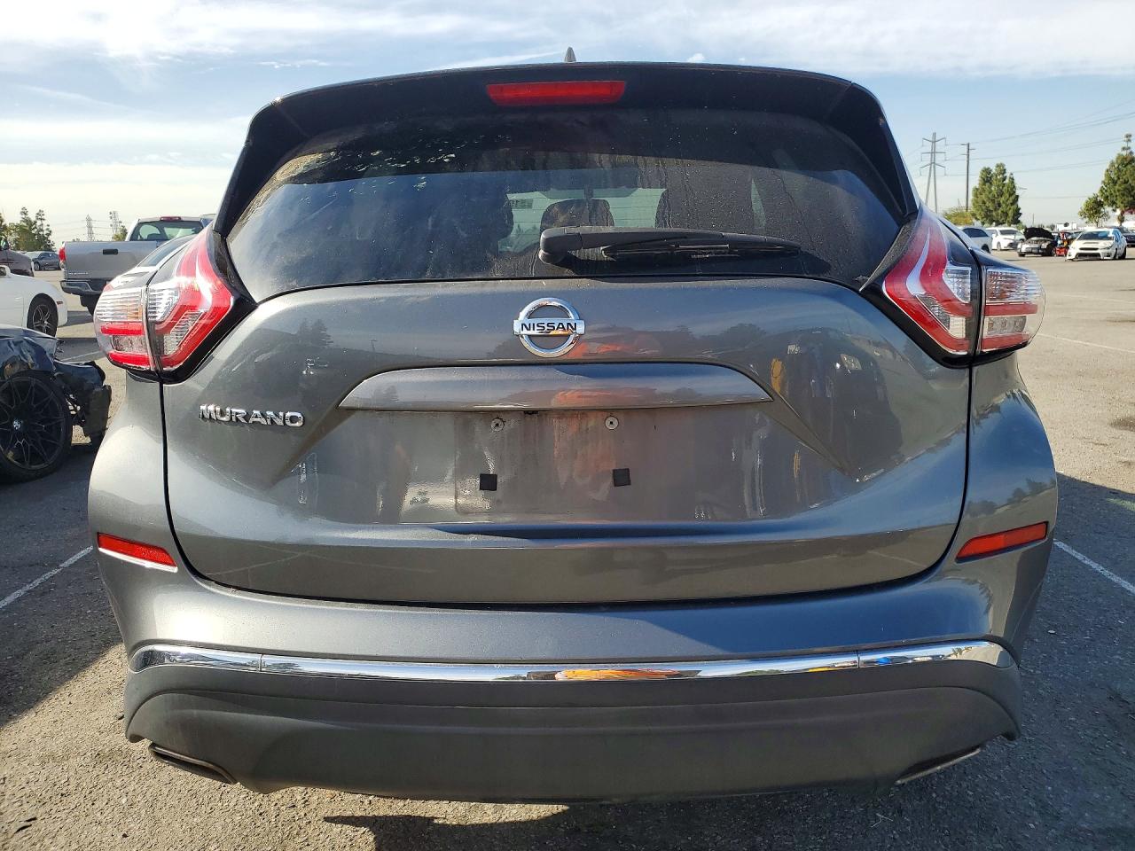 Nissan Murano S