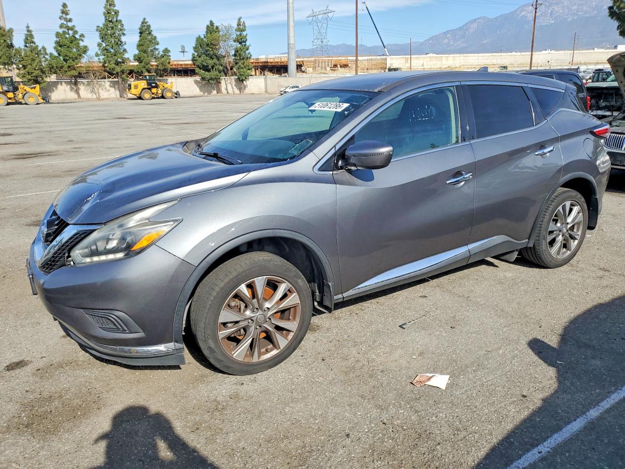 Salvage Nissan Murano Image