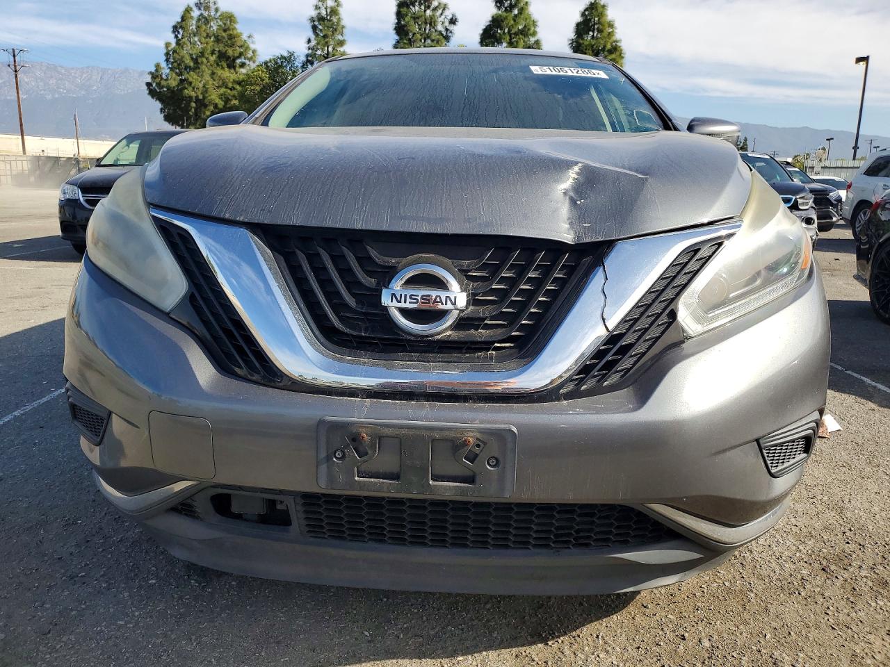 Nissan Murano S