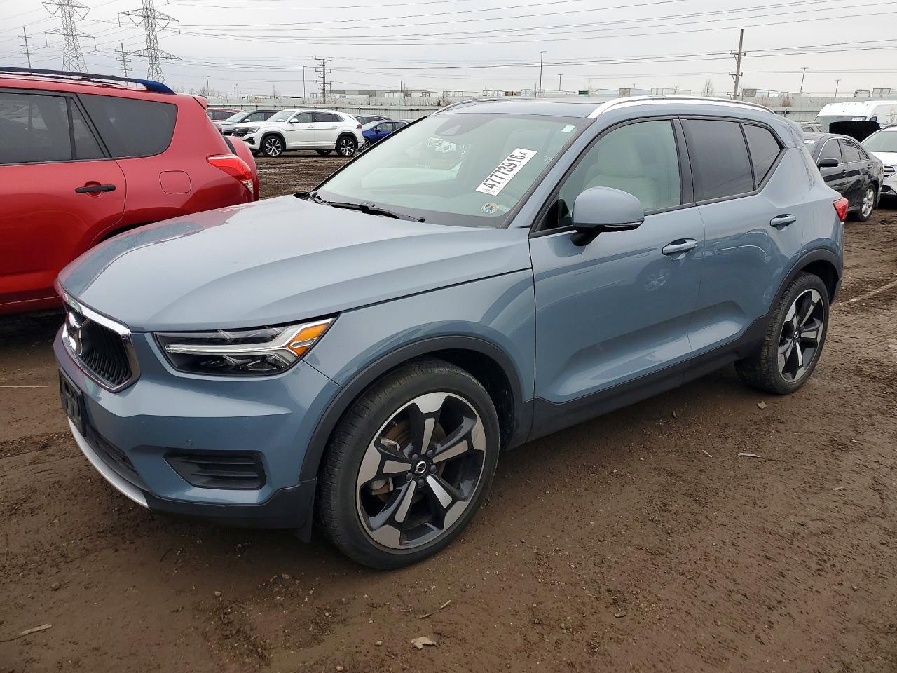 Salvage Volvo XC40 Image