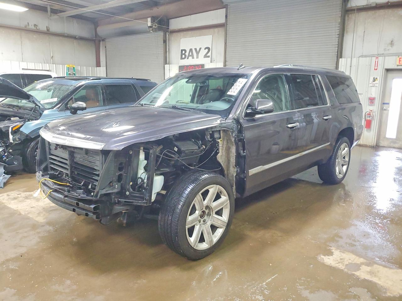 Salvage Cadillac Escalade Image