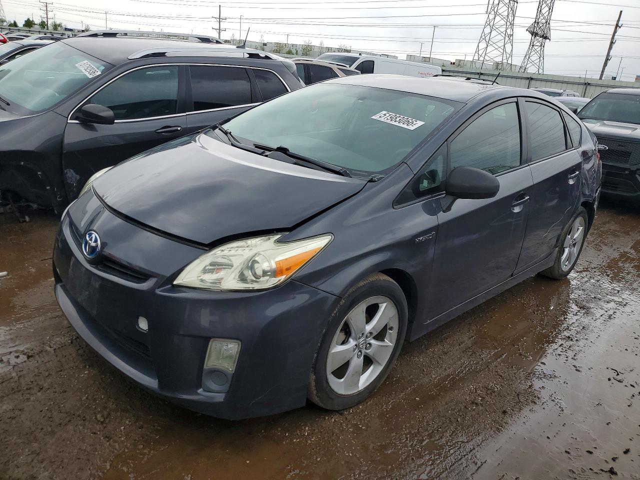 Salvage Toyota Prius Image
